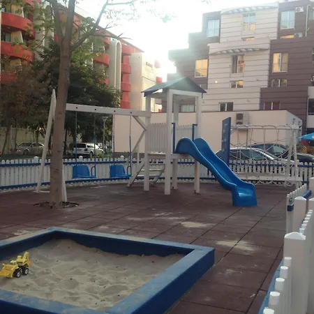 Admiral Plaza דירה *