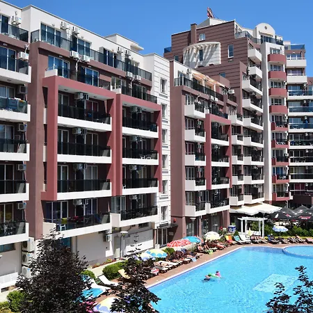 Admiral Plaza ساني بيتش