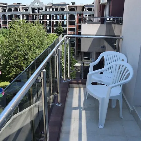 Admiral Plaza * ساني بيتش