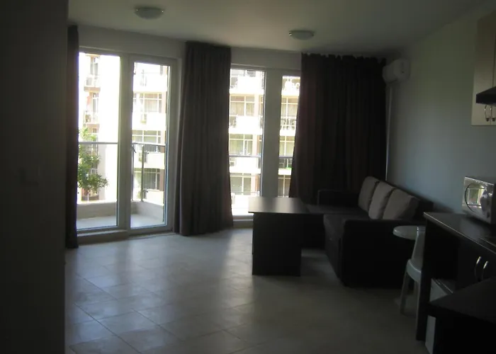 Apartman Admiral Plaza Napospart