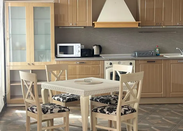 Admiral Plaza Apartman