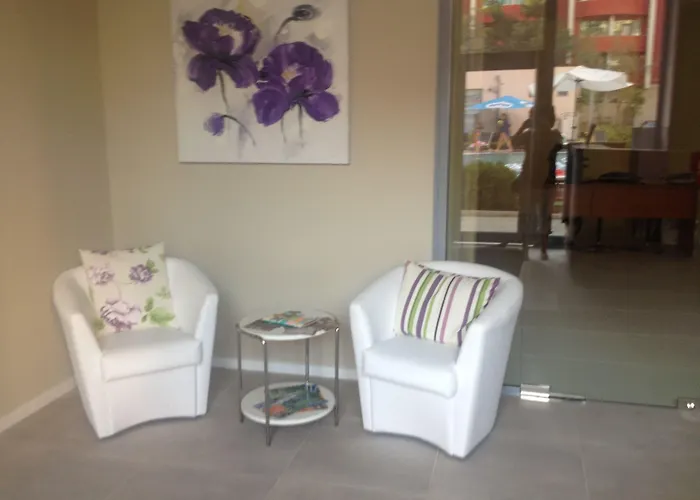 海军上将广场公寓酒店 阳光海滩