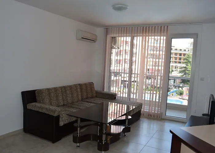 海军上将广场公寓酒店 公寓 *