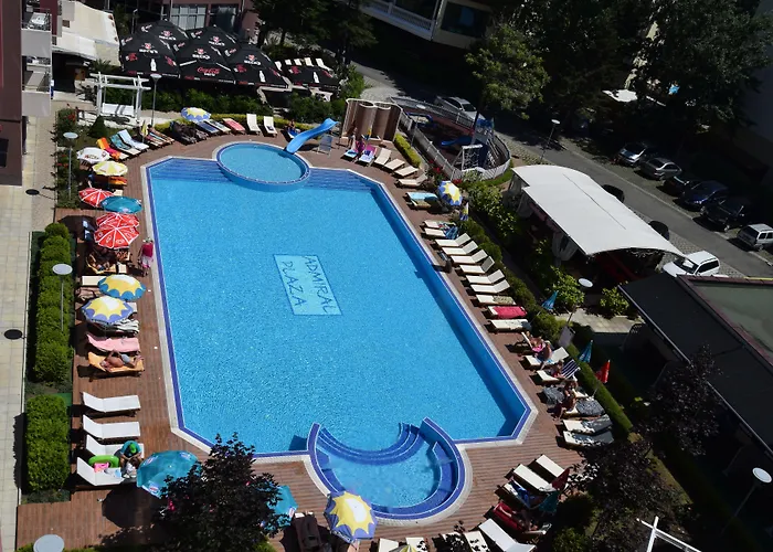 海军上将广场公寓酒店 * 阳光海滩