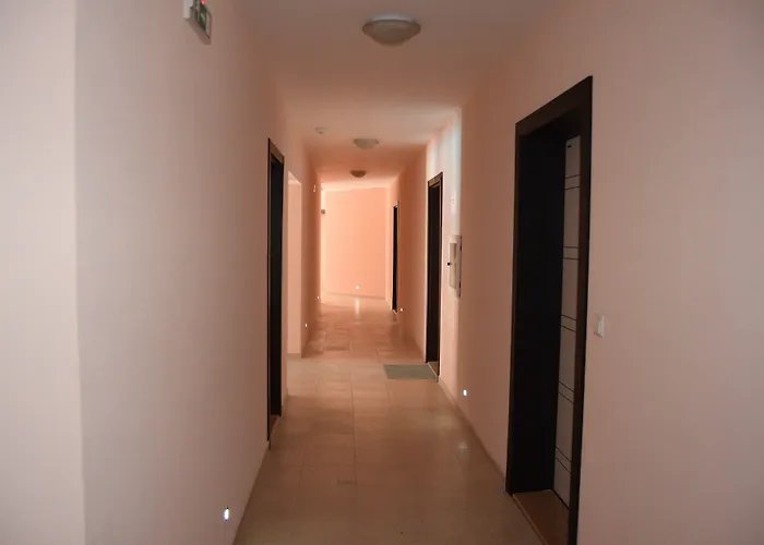 Admiral Plaza Apartman