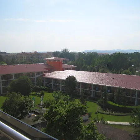 アパート Admiral Plaza *