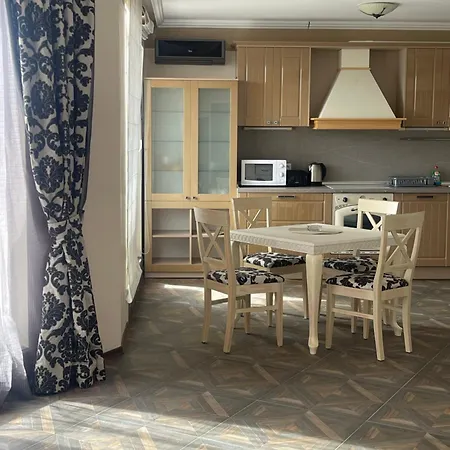 Appartement Admiral Plaza *