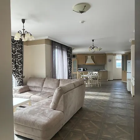 Apartament Admiral Plaza *