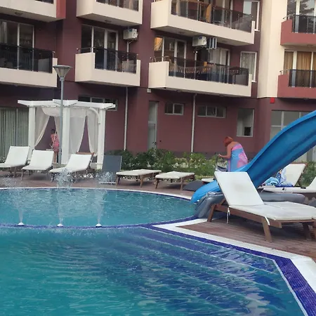 Admiral Plaza Apartmán Sluneční pobřeží
