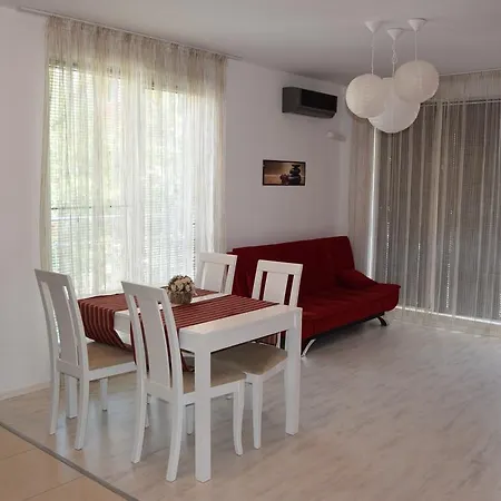 Apartman Admiral Plaza Napospart