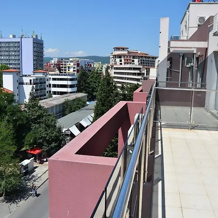 Admiral Plaza Apartament