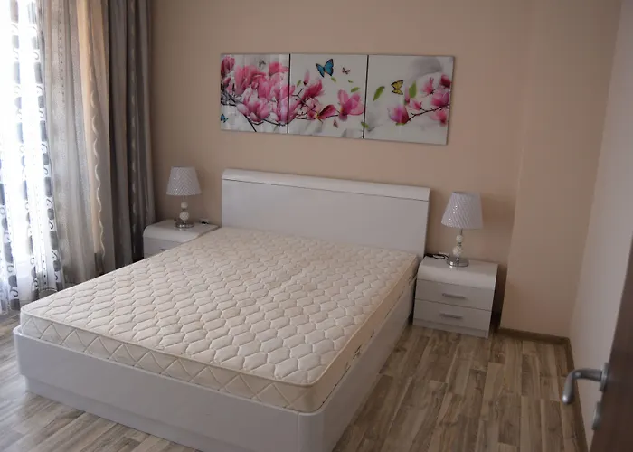 Admiral Plaza Апартаменти Сонячний Берег